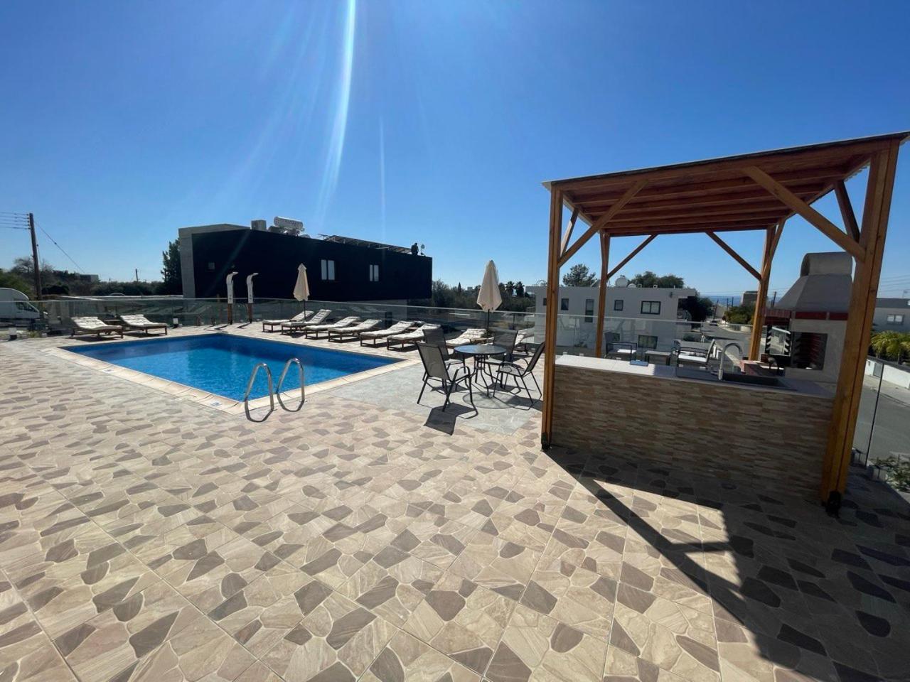 Arf Apartments - With Jacuzzi At The Complex Emba Экстерьер фото