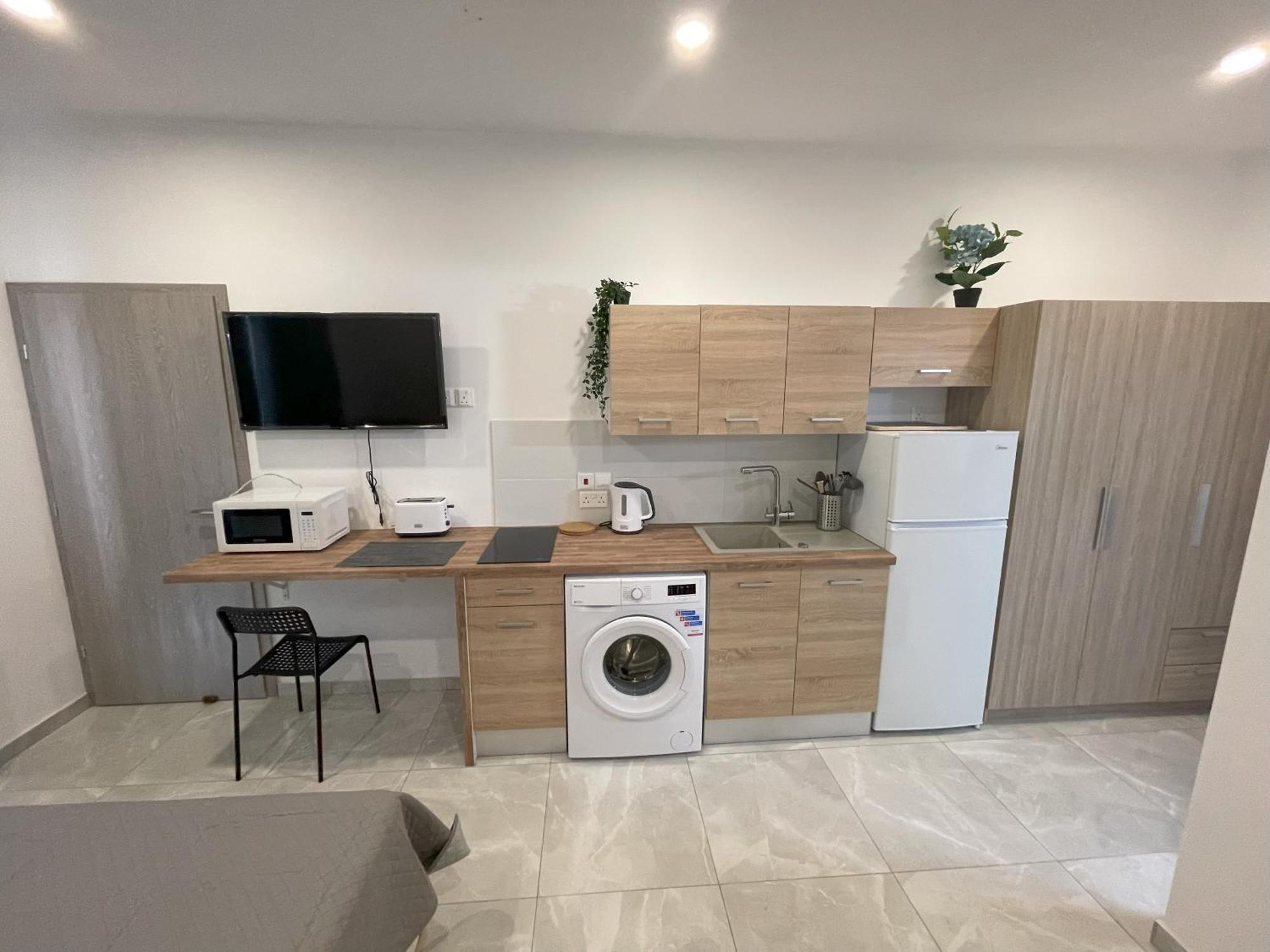 Arf Apartments - With Jacuzzi At The Complex Emba Экстерьер фото